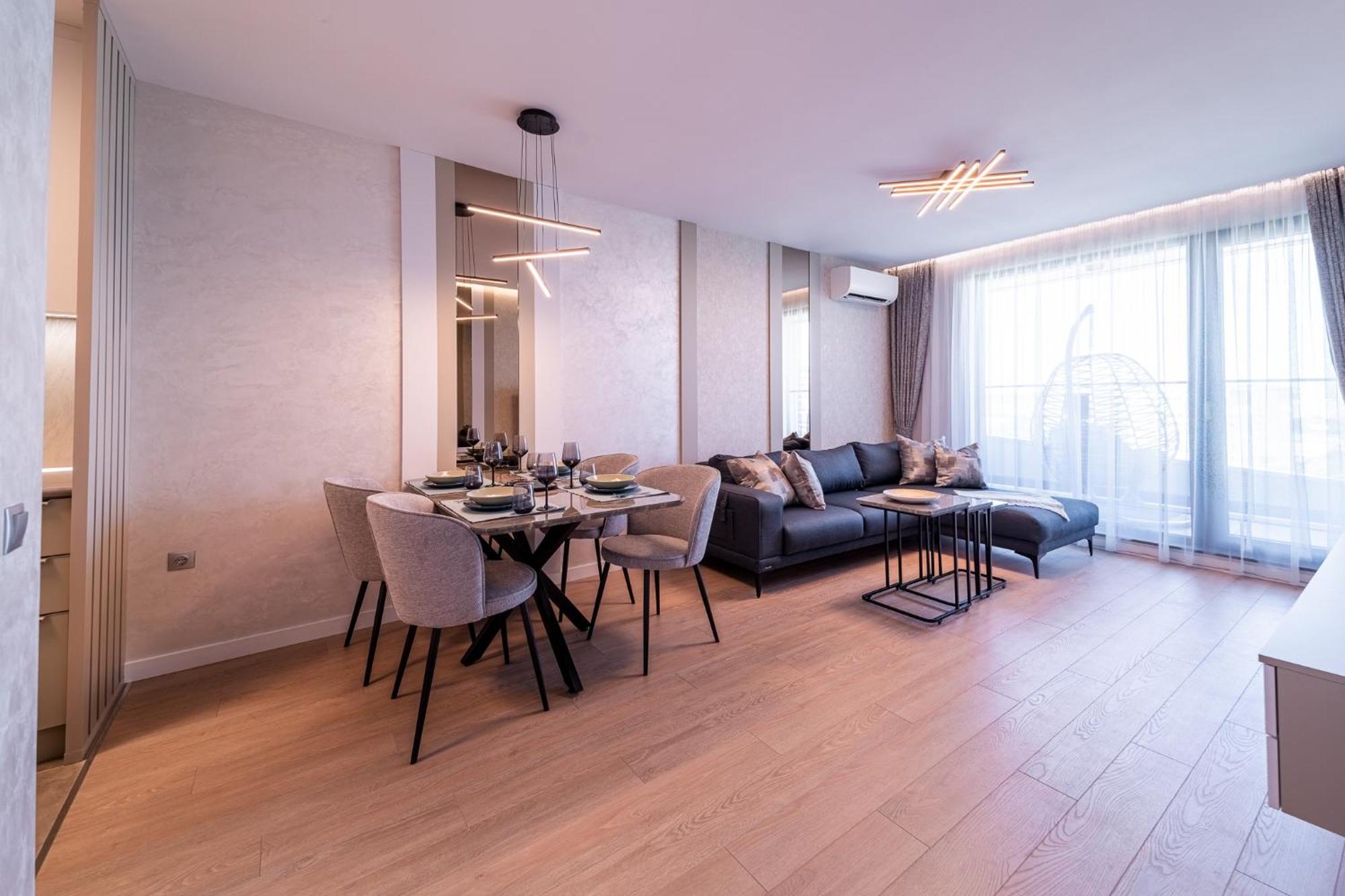 Sky Symphony Appartement Varna Buitenkant foto
